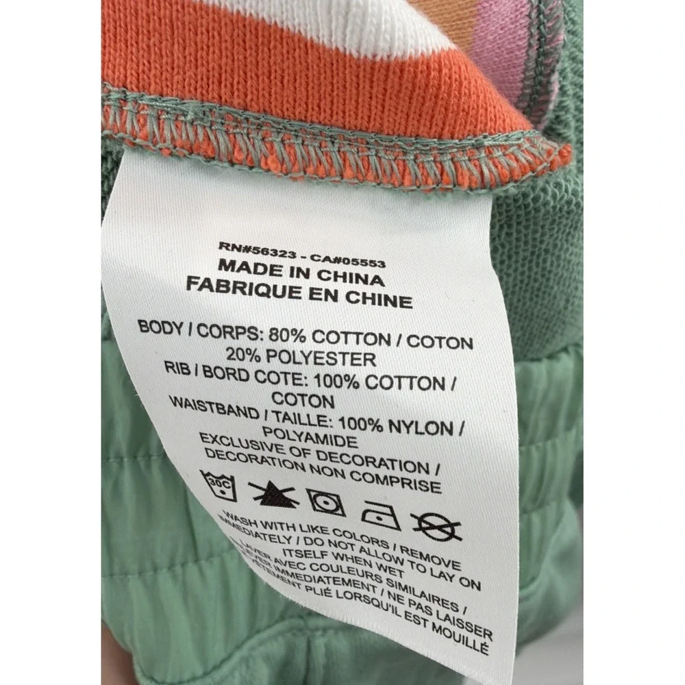 Nike‎ Sportswear Girls Heritage Shorts Jade Medium NWT Running Athletic